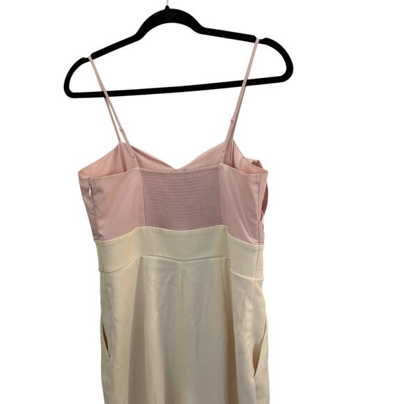 Express Cream Jumpsuit With Large Pink Bow NEW M Holiday Outfit Cocktail Party - Picture 7 of 11